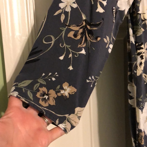 Old Navy Floral Maternity Dress - Picture 5 of 6